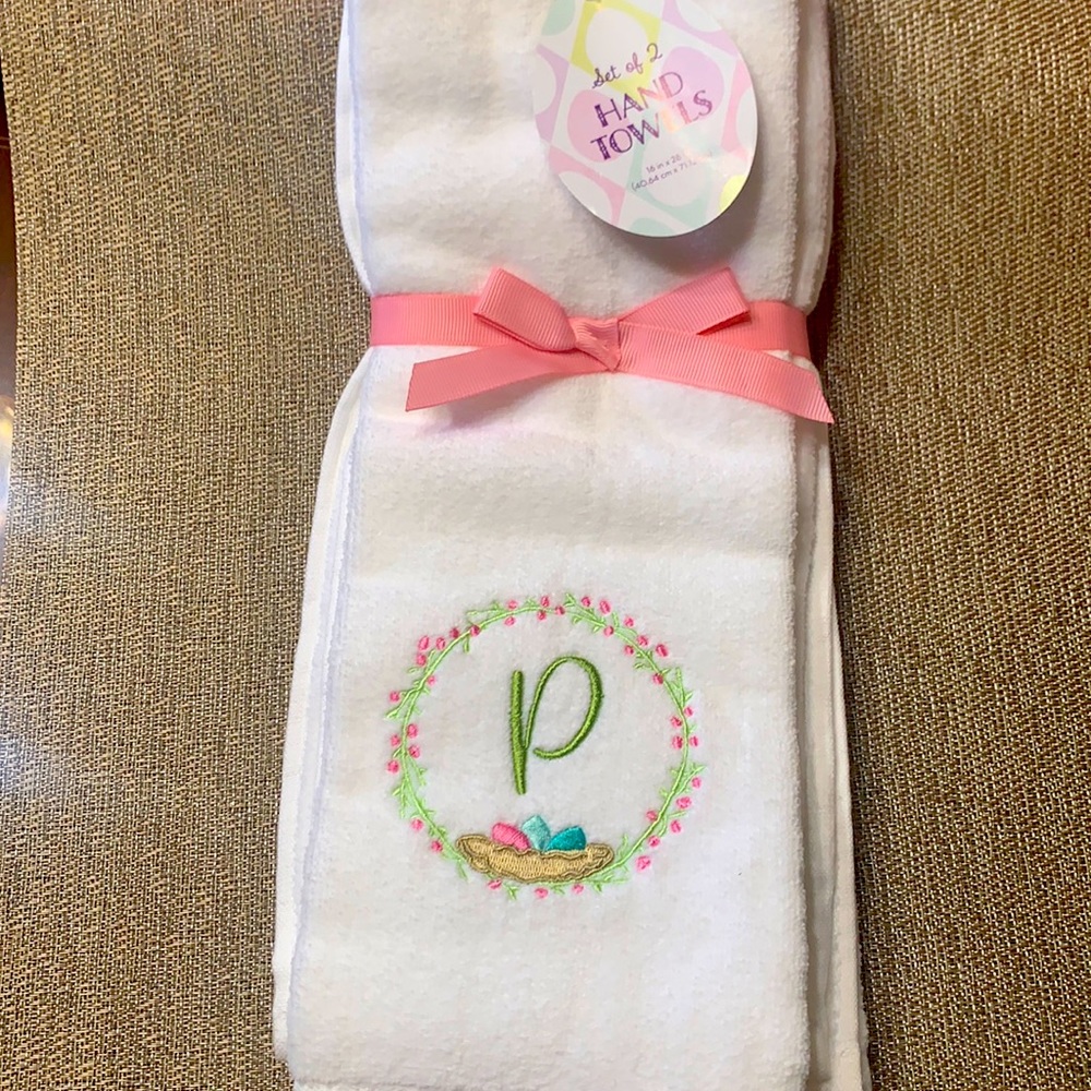 NEW Set of two Easter basket, Letter ‘P’ Hand-towels 🐣
